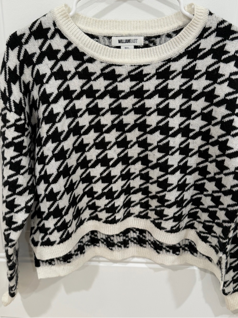 William Rast Black & Cream Houndstooth Scoop Neck Sweater